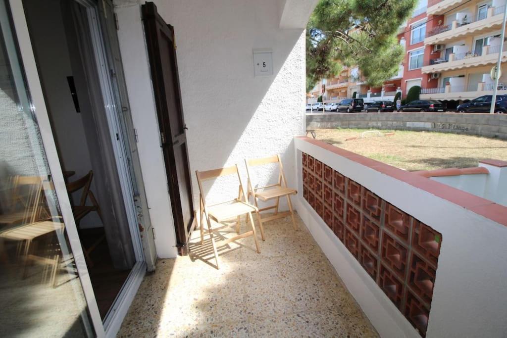Appartement Situe A 100 M De La Plage Empuriabrava Exterior photo