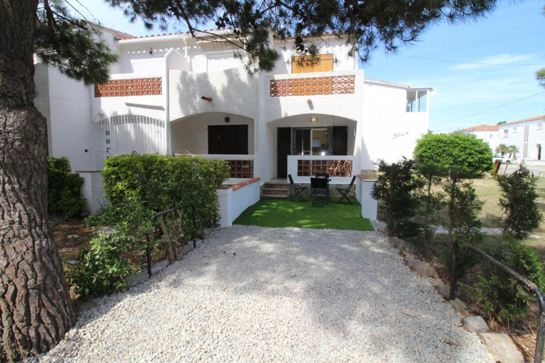 Appartement Situe A 100 M De La Plage Empuriabrava Exterior photo